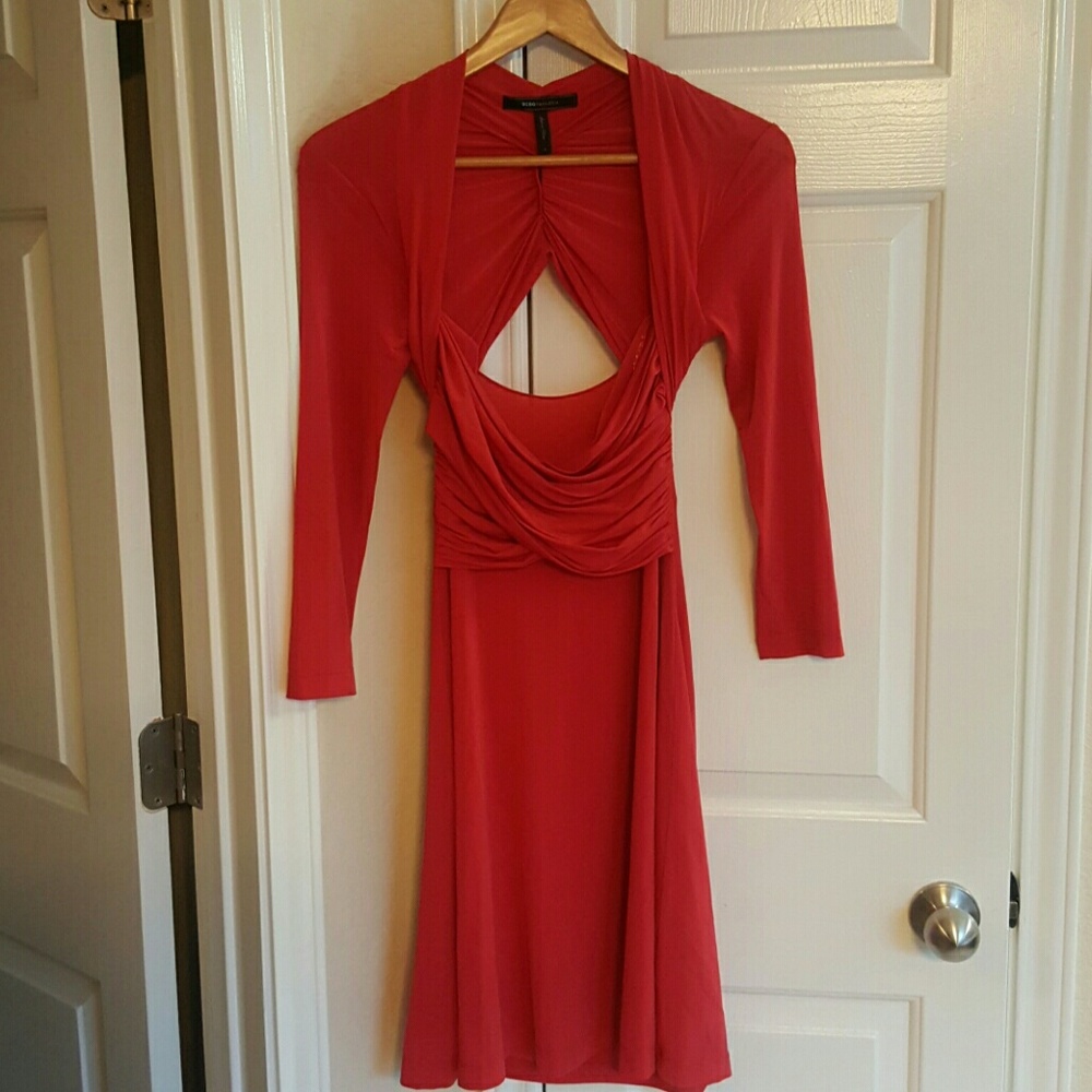 BCBGMAXAZRIA women dress with open back. Size S